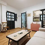Aitana\'S Retreat With Charming Garden