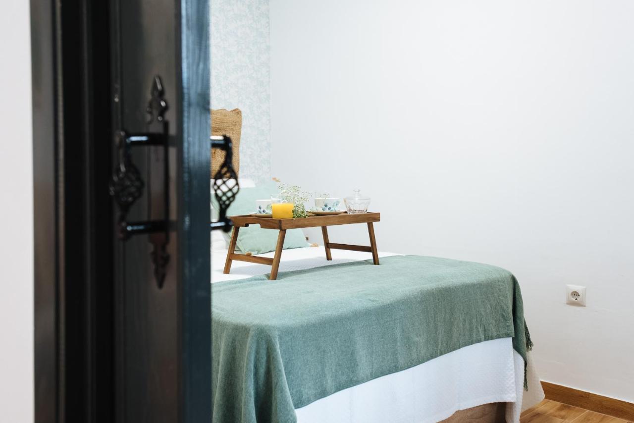 Appartement Aitana's Retreat With Charming Garden Séville