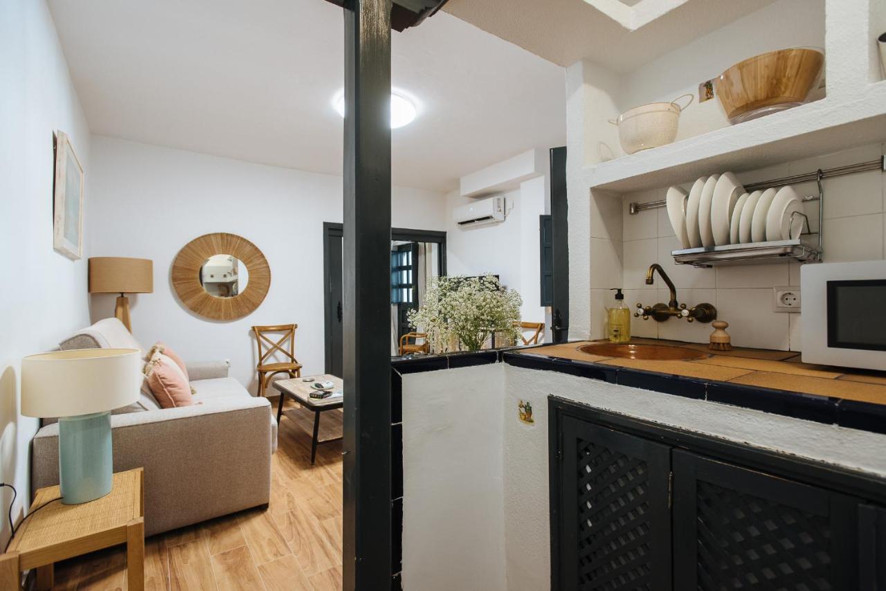 Aitana's Retreat With Charming Garden Appartement