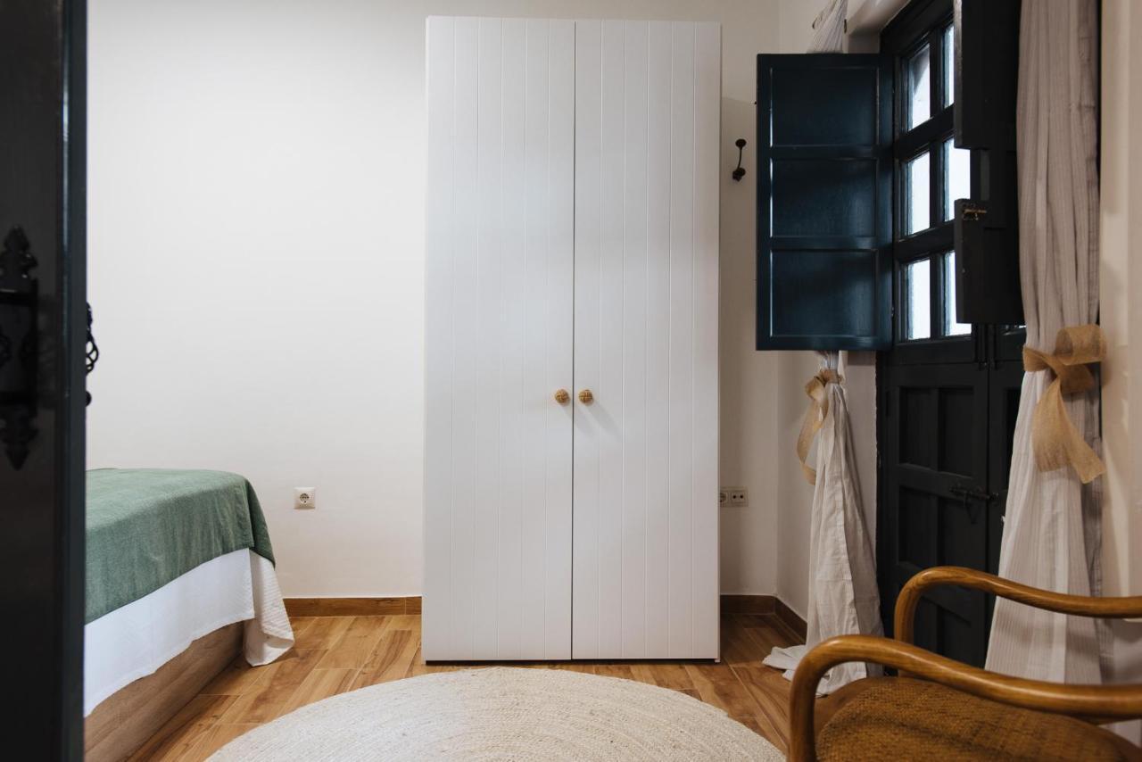 Appartement Aitana's Retreat With Charming Garden Séville